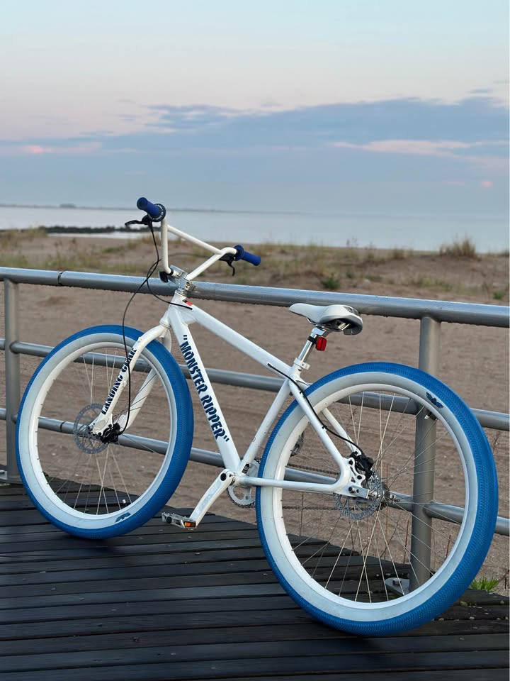 Custom white Monster Ripper 29-inch BMX