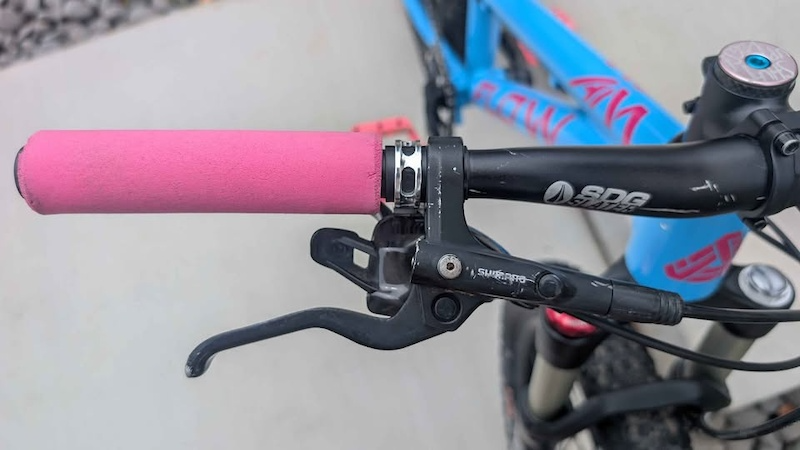 2015 Flow Bikes 20" Kids Mountain Bike